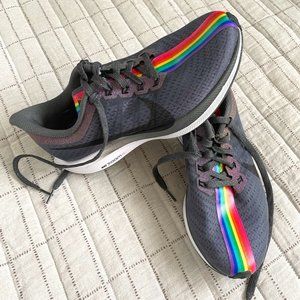 NEW - Size 7 - Nike Zoom Pegasus 35 Turbo - Rainbow
